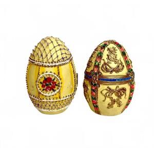 Set of 2 Hinged 3D Miniature Diorama Rabbit Easter Eggs Vintage – 3.5" Tall